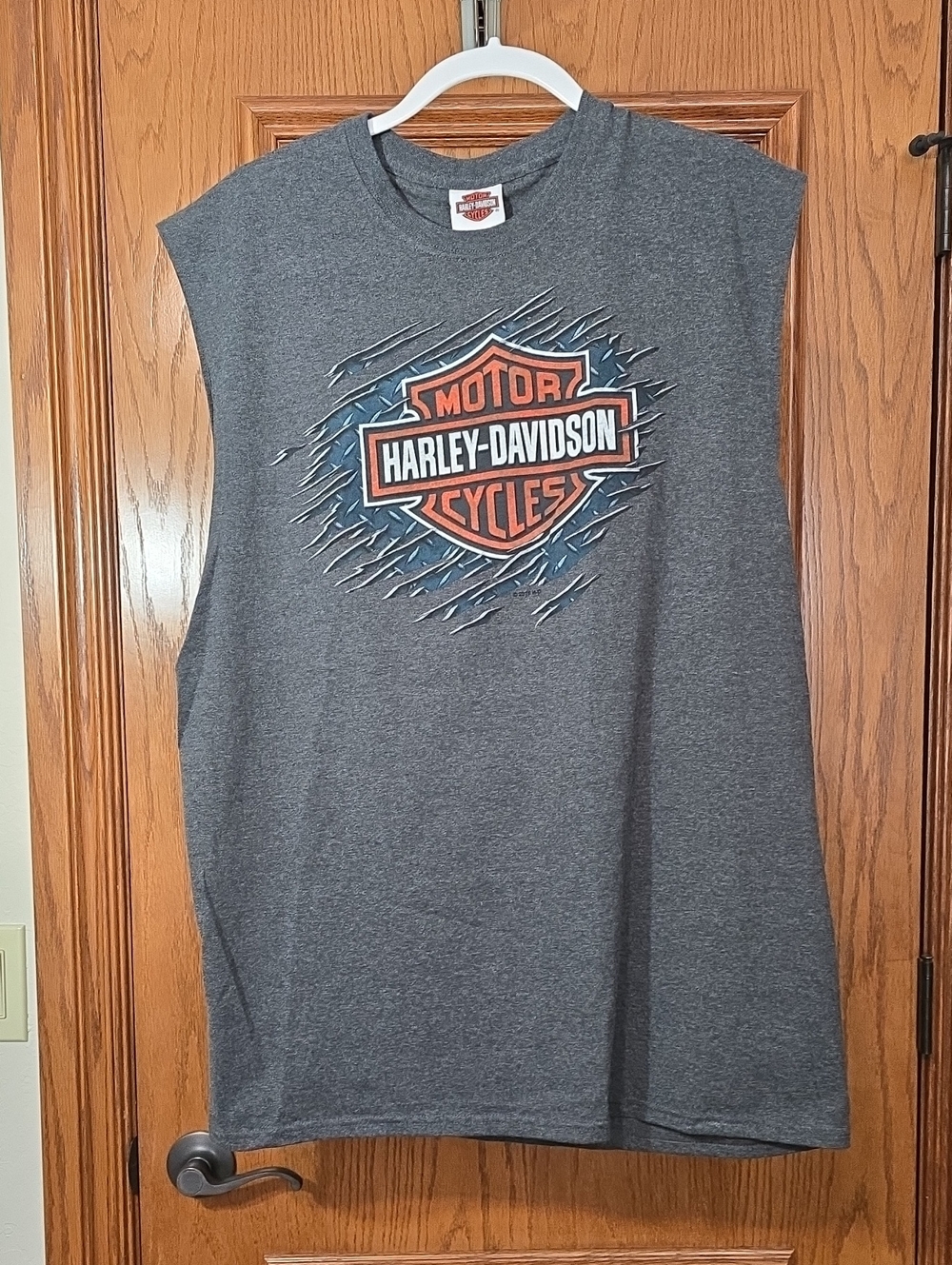Harley-Davidson Men’s Charcoal Gray Sleeveless Logo Tank with Orange Shield